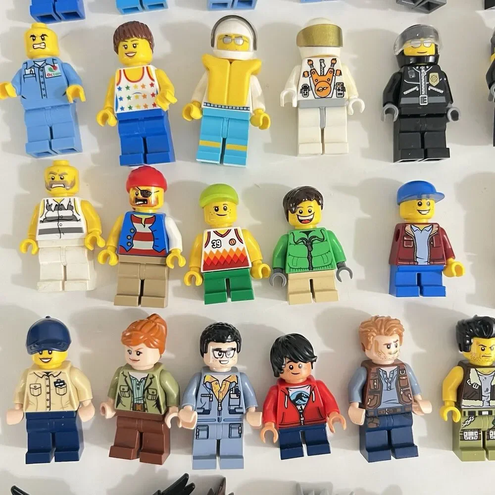 Authentic Lego Mini Figures Mix Lot  & Parts (50+ Mini Figures and Pets/insects)